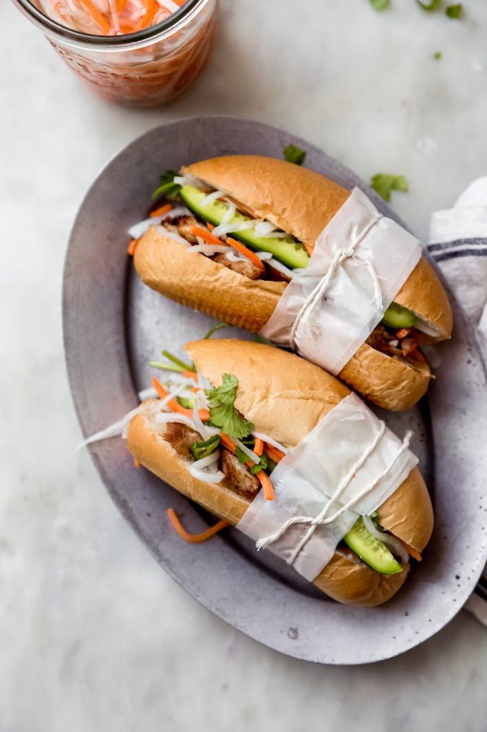  Add a kick of flavor to your lunchtime routine with these Vietnamese chicken sandwiches.