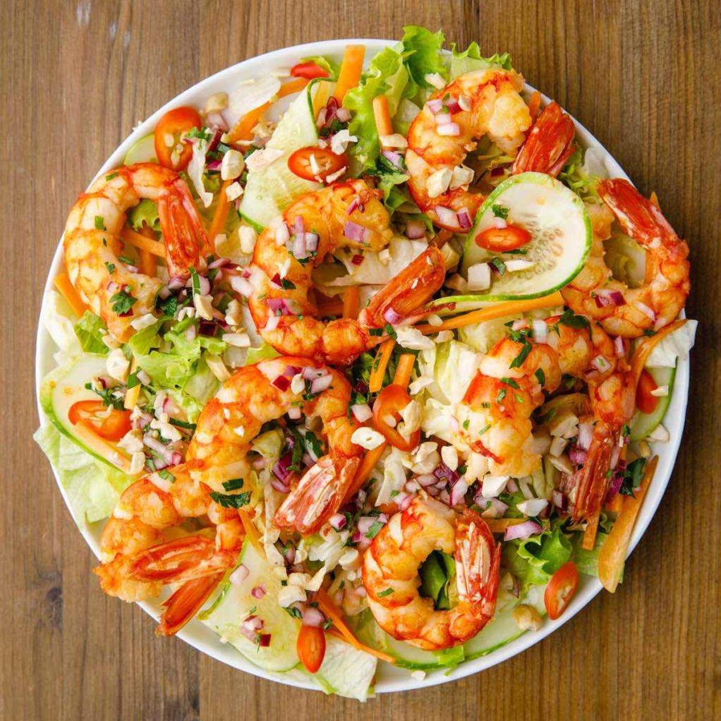  Enjoy the aromatic herbs, tender shrimp, and perfectly balanced dressing in this delightful salad!