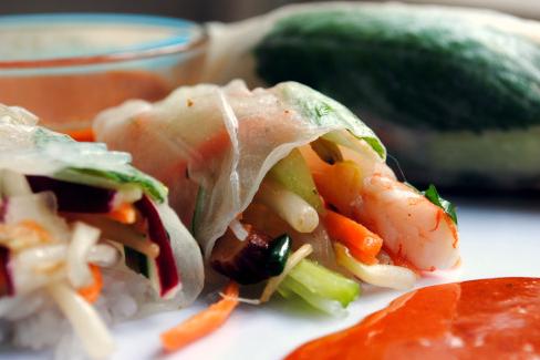  Fresh and vibrant Vietnamese shrimp rolls