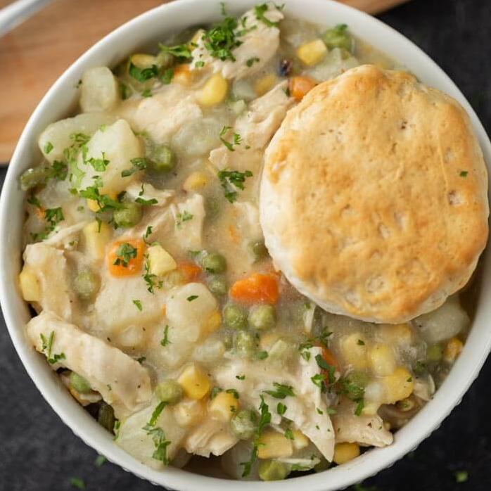  Get ready to drool over this Instant Pot Chicken Pot Pie!