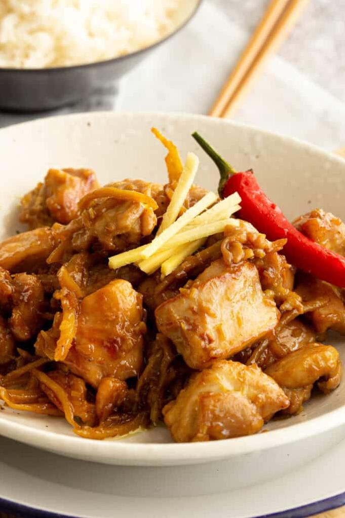  Get ready to fall in love with the aroma of ginger and caramelized chicken.