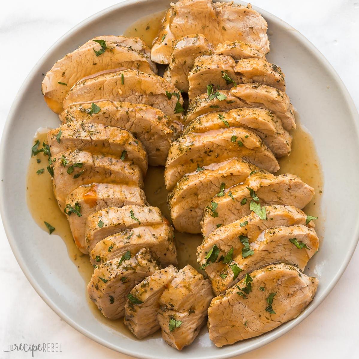  Impress your dinner guests with this flavorful Instant Pot Garlic Pork Tenderloin.
