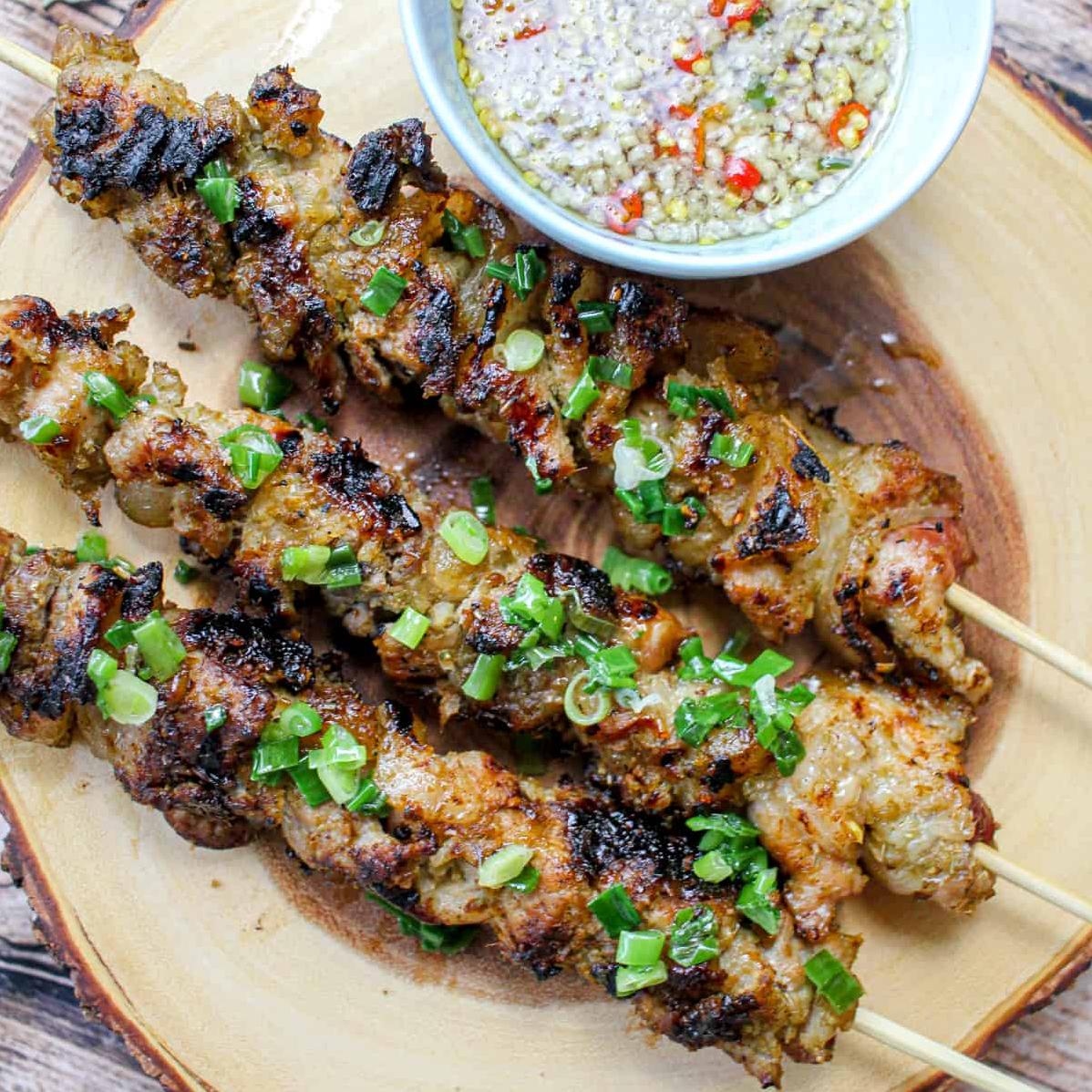  Juicy and flavorful lemongrass pork skewers, perfect for summer grilling!