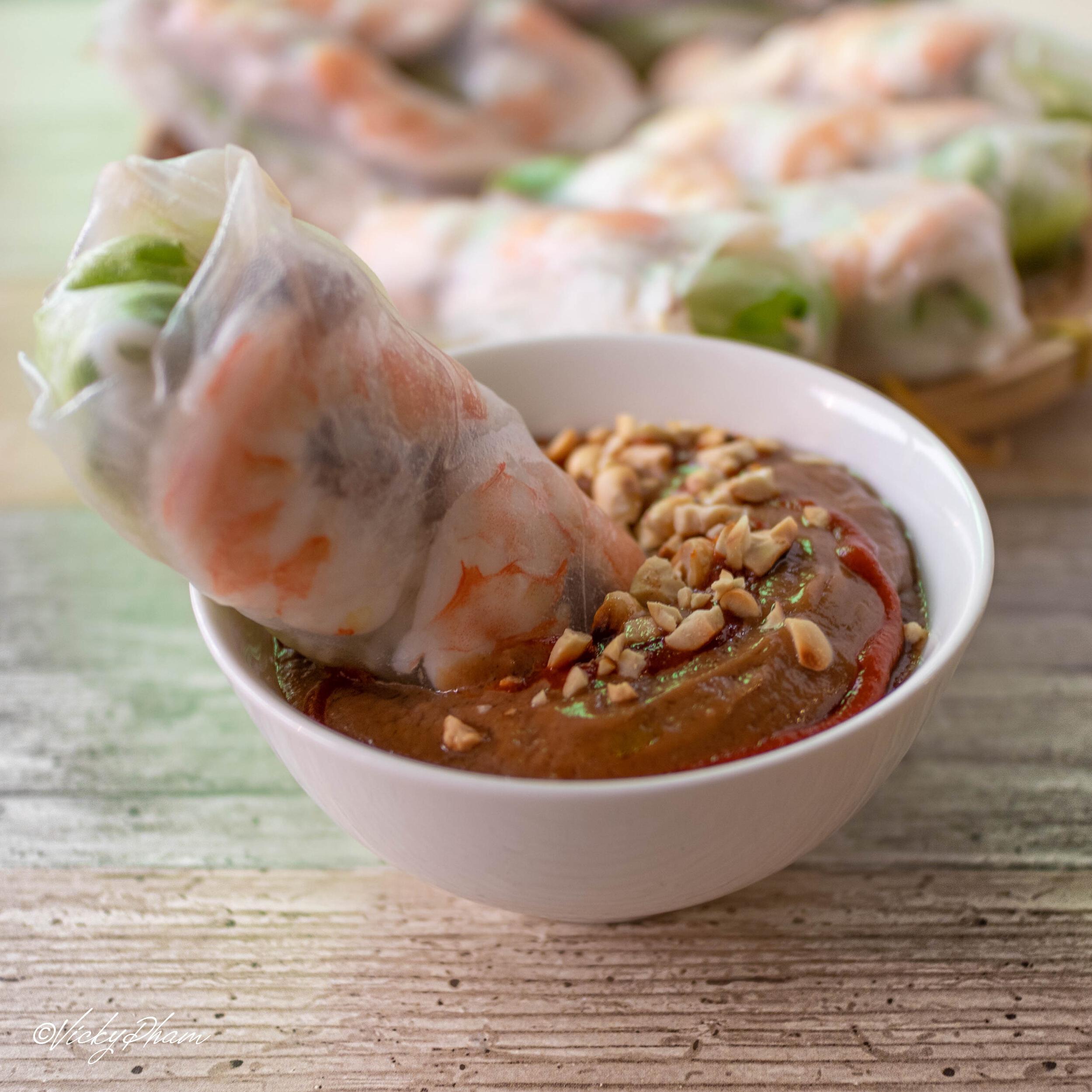 Peanut Dipping Sauce for Vietnamese Spring Roll