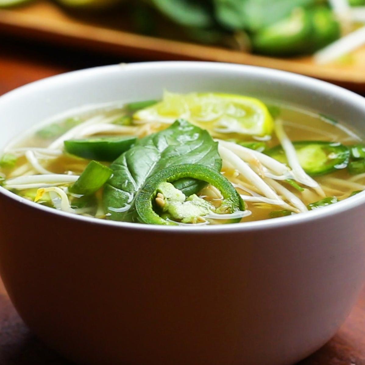 Amazing Vietnamese Broth Recipe for a Hearty Meal