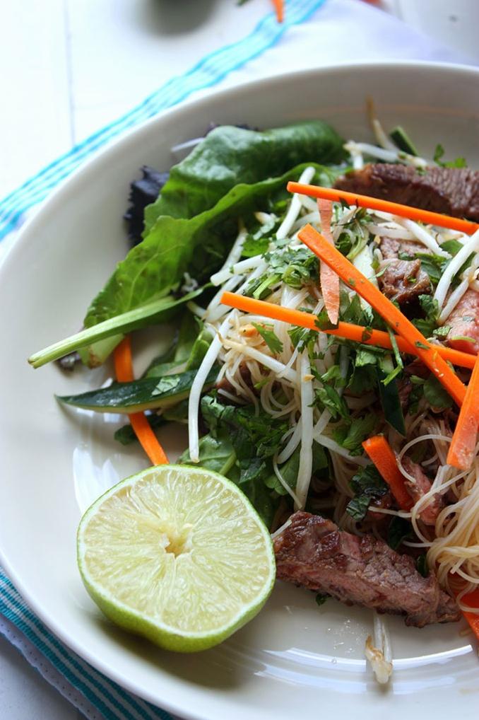  Say goodbye to boring salads, this Vietnamese Beef Salad will blow your mind!