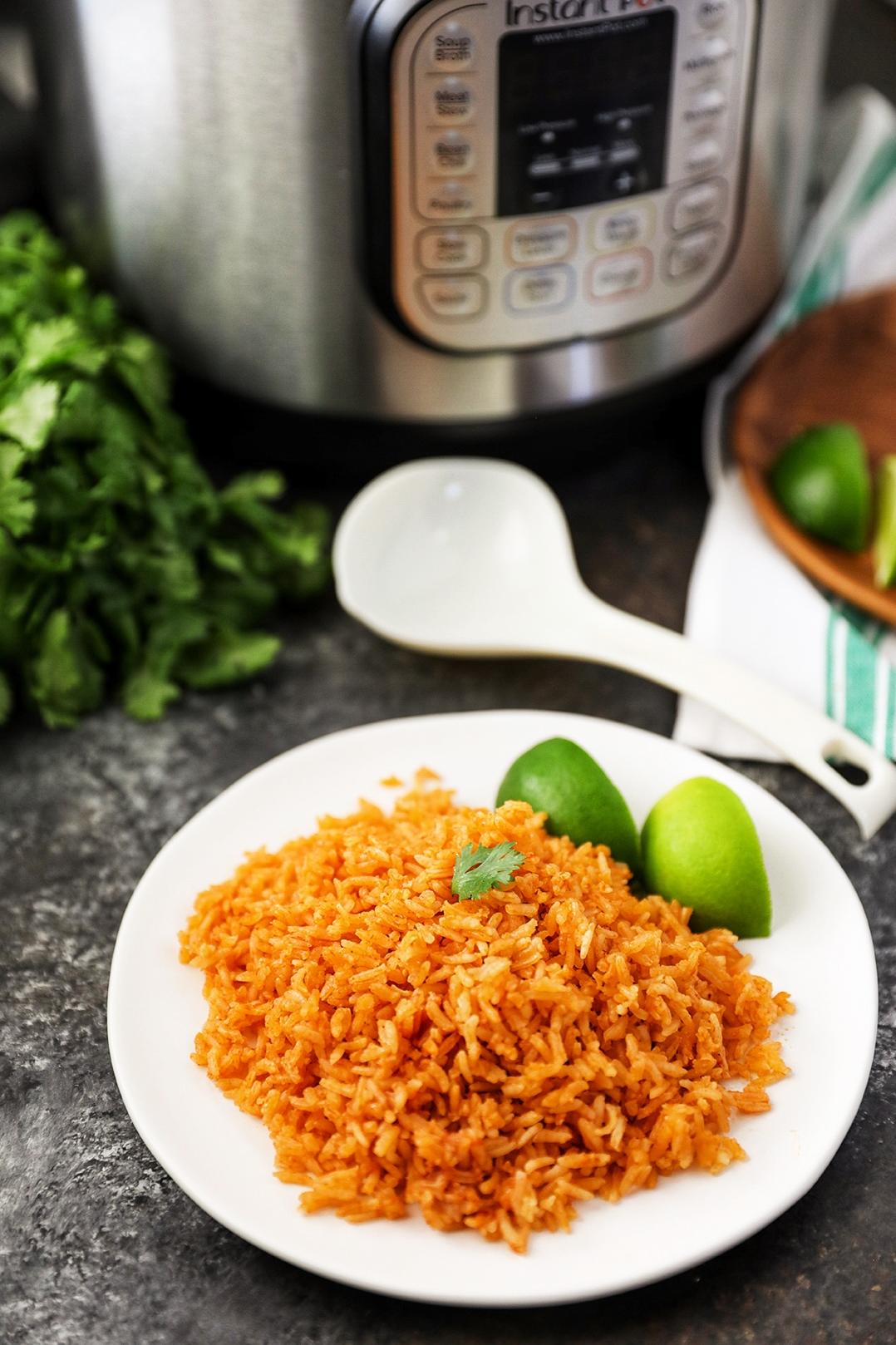  Spice up your dinner with this delicious Instant Pot Mexican Rice!