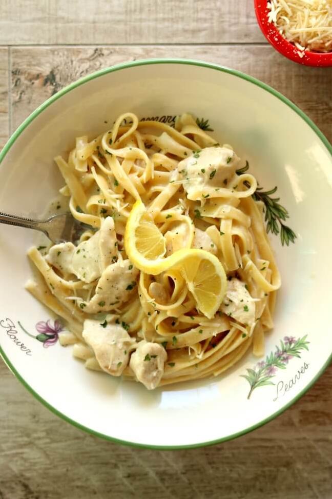  Tangy, creamy and oh-so-delicious: this pasta dish is a must-try!