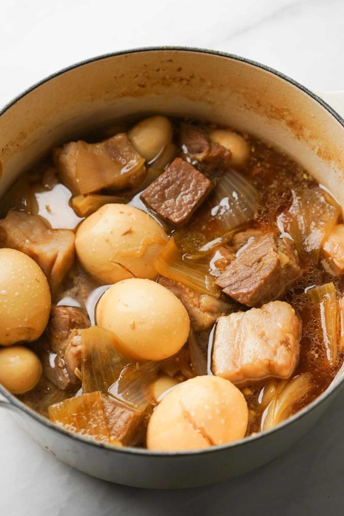  The aroma of this stew will make your mouth water.