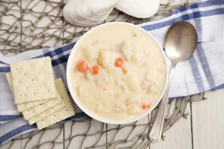  The combination of tender scallops and hearty potatoes make this chowder a meal in itself.