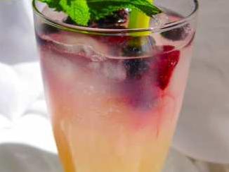  The mint adds a cooling effect, making this drink even more refreshing.