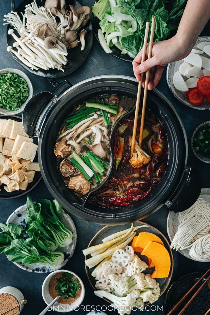 This hot pot is a bowl of comfort, perfect for those chilly winter nights