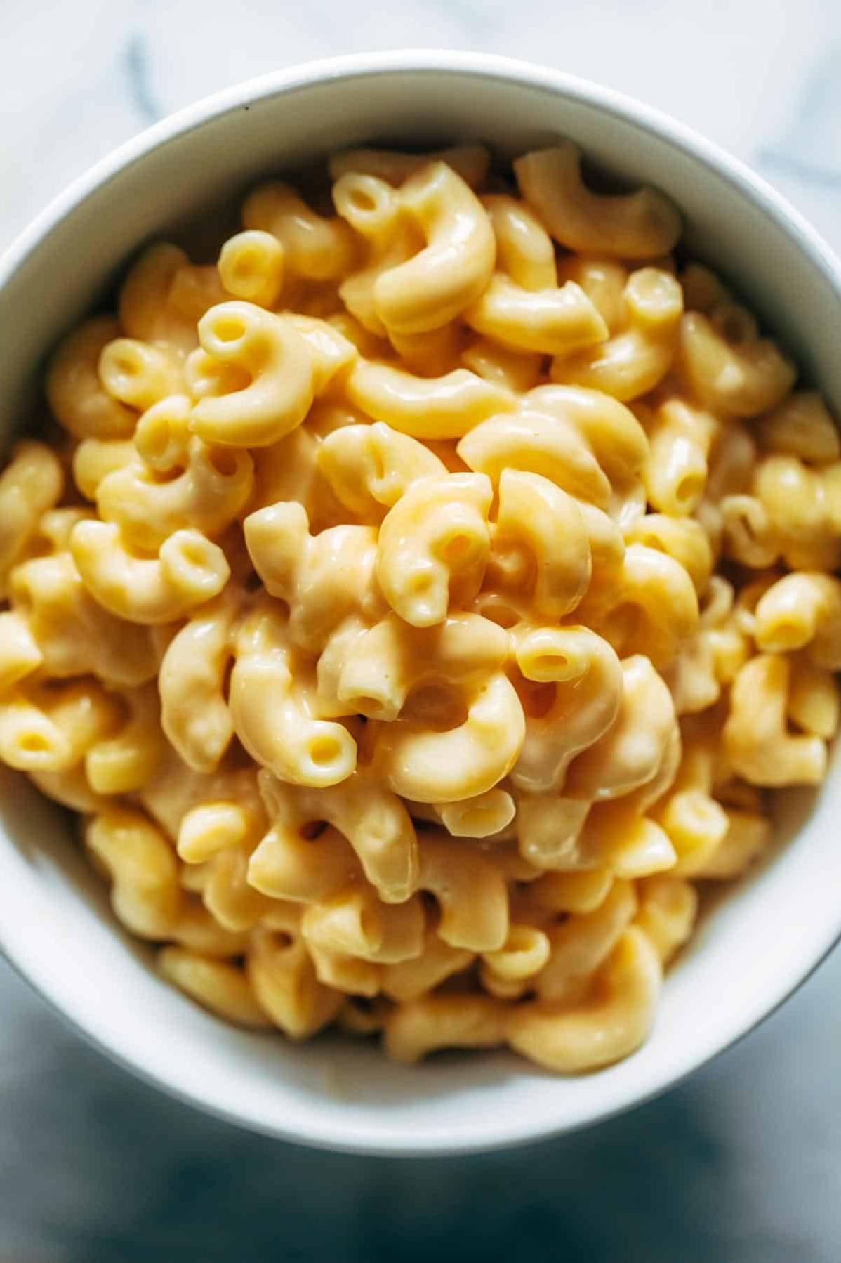  This Instant Pot Mac & Cheese is the ultimate comfort food.