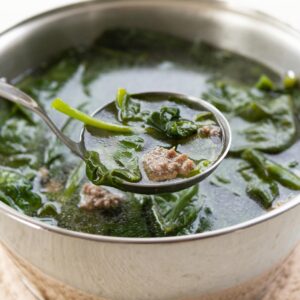 Vietnamese Beef and Spinach Soup