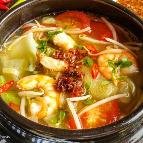Vietnamese Spicy & Sour Soup