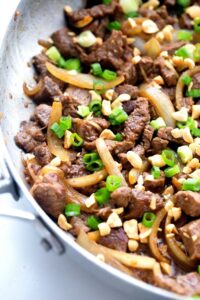 Vietnamese-Style Beef With Garlic, Black Pepper, and Lime