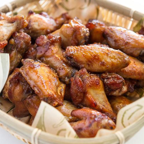  You won't be able to resist licking your fingers after enjoying these flavorful wings.